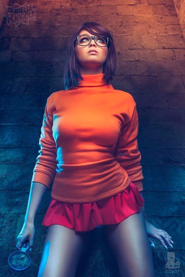 Velma a vadia de Scooby Doo (3)